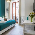 Rua De Mar Chiatamone Gæstehus