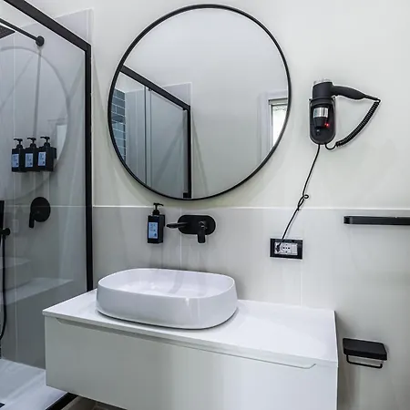 Rua De Mar Chiatamone בית הארחה נאפולי