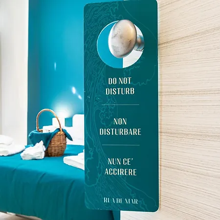 בית הארחה Rua De Mar Chiatamone נאפולי