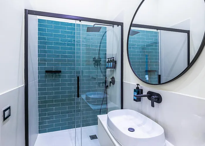 Rua De Mar Chiatamone Πανσιόν 4*