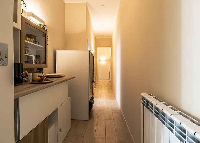 Rua De Mar Chiatamone Νάπολη