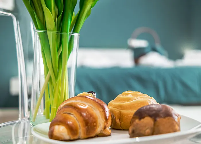 Rua De Mar Chiatamone Πανσιόν 4*