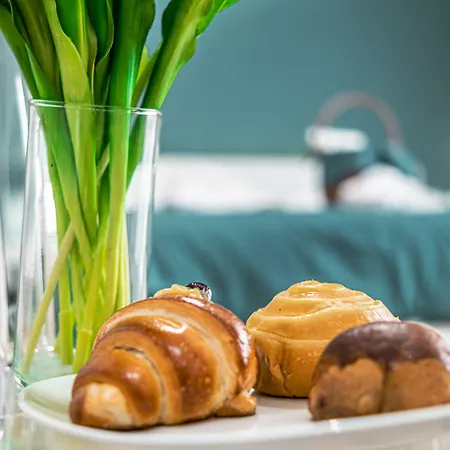 Rua De Mar Chiatamone Pensjonat 4*