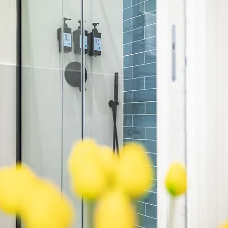 Rua De Mar Chiatamone Pensión Nápoles